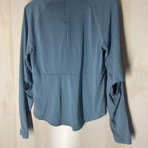 Gymshark Blue Long Sleeve Top - Picture 13 of 15